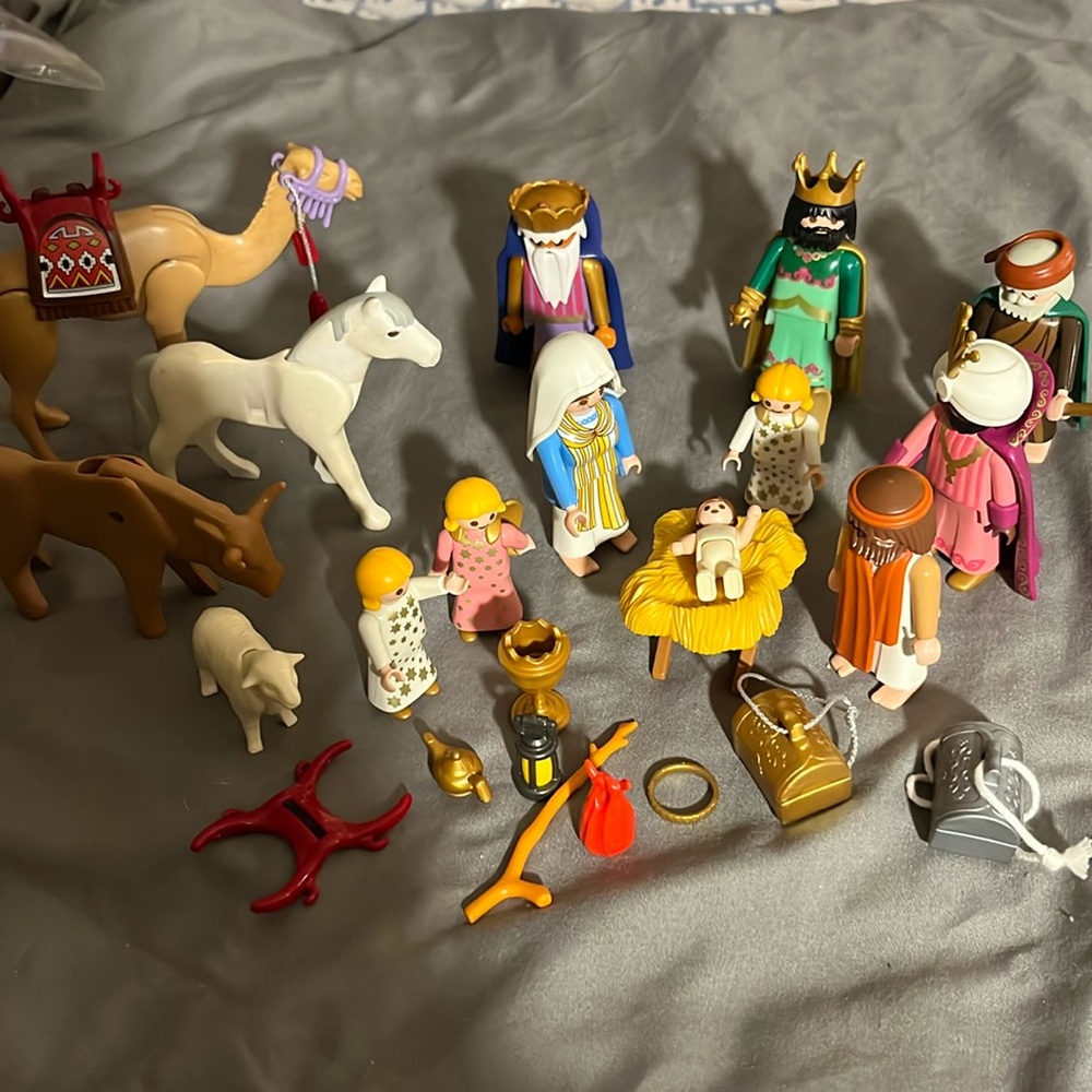 Vintage playskool nativity set
